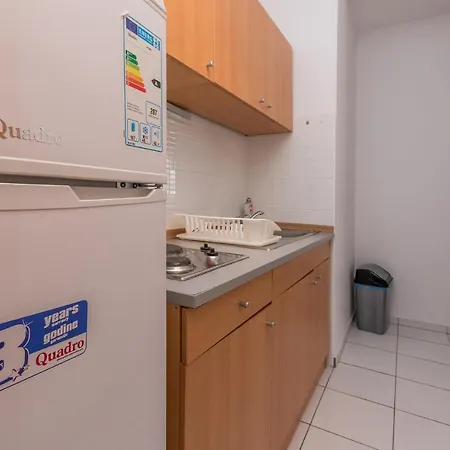 Apartman Amazing In With Kitchen *
